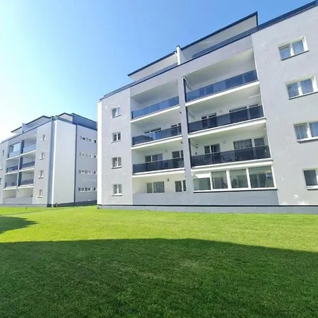Flh - Modern 3 Near Old Town - 15 Min Walk Apartment